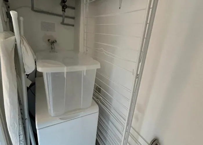 Peaceful Retreat With Stunning Sea View Private Terrace & Garden *